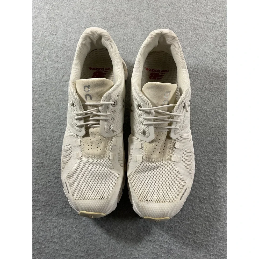 On Cloud 5 Womens Running Shoes White Size 8.5 59.98373 Low Top Sneakers